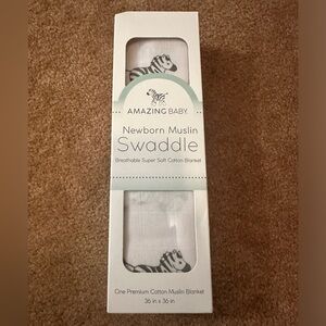 Amazing Baby Muslin Zebra Swaddle Blanket NIB